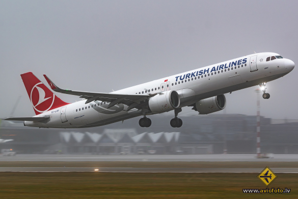 Airbus A321-271NX